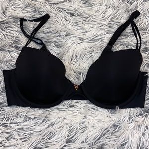VS SEXY ILLUSIONS DEMI BRA